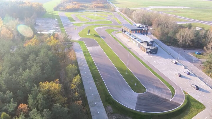 Tor Modlin. Hopa i 6 kilometrów rywalizacji